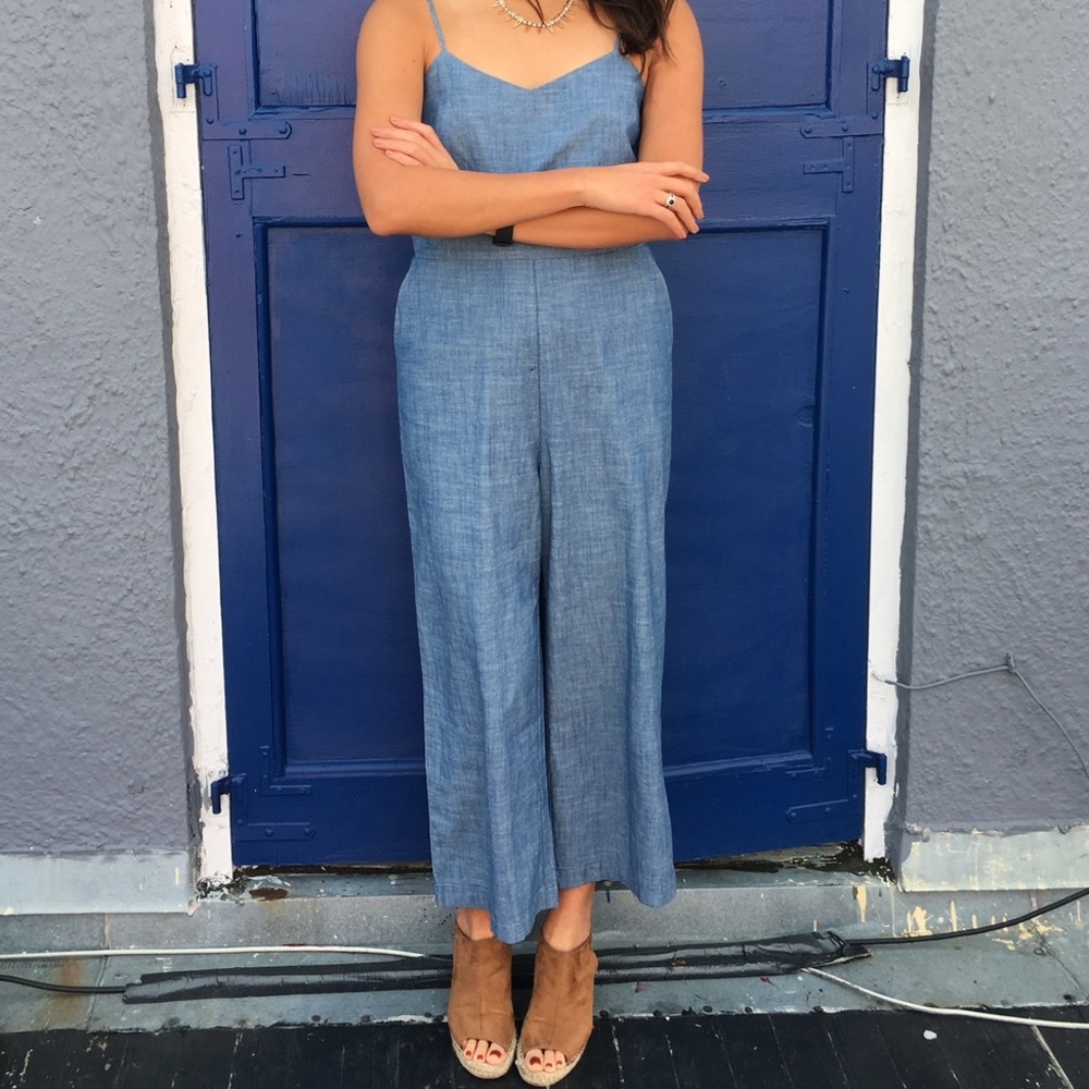 Jcrew denim jumpsuit with pockets. Size 8.